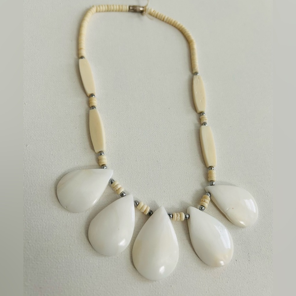Elegant Cream and White Bone Beaded Necklace